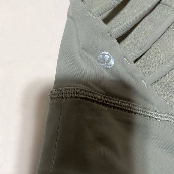 Lululemon Free to Be Bra Wild Long Line Jade Grey (7) - Picture 15 of 16